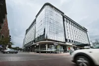 Marriott Executive Apartments Johannesburg, Melrose Arch Hotels near Dragon City Water Park