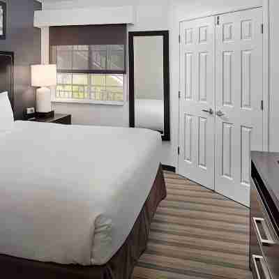 Hyatt House Belmont Redwood Shores Rooms