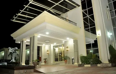 Helena Haven Hotels - Executive