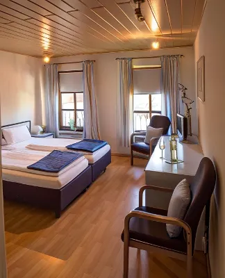 Weingut Knauer Hotels in Schwarzach am Main