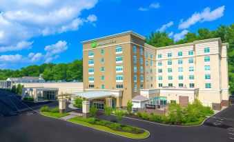 Holiday Inn & Suites Philadelphia W - Drexel Hill