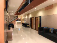 Lcr Hotel
