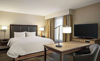 Hampton Inn & Suites Minooka