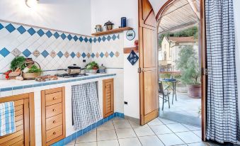 La Cabane Bleau the Perfect Beachfront Apartment