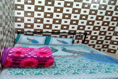 Goroomgo Backpackers Hostel 24 Nainital