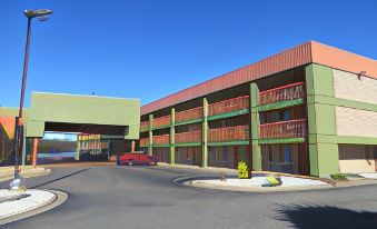 Super 8 by Wyndham Little Rock/Otter Creek