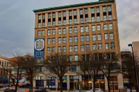 Blu-Tique, Akron, a Tribute Portfolio Hotel Hotel di Akron