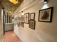 The Leisure Cave on the Ganges