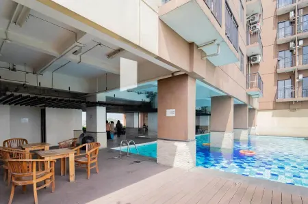 RedLiving Apartemen Tamansari Panoramic - Anwar Rental Отели рядом с достопримечательностью «Museum Nike Ardilla»