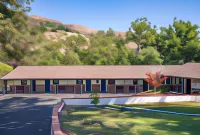 Peach Tree Inn