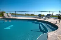 The Inn at Cobble Beach - Swimmingpools
