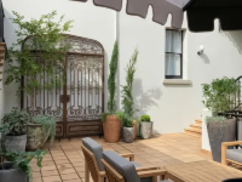 The Lurline Randwick Hotels in Randwick