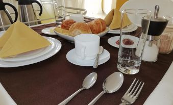 Victoria Suites Hotel