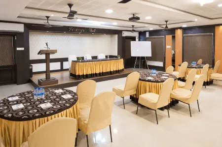 Ananyas Nest Отели рядом с достопримечательностью «Ayappan Pooja Sangam Temple»