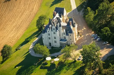 Domaine de Brou Hôtels à : Sainte-Maure-de-Touraine