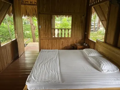 Cuc Phuong Bungalow Hotels near Turtle Conservation Centre