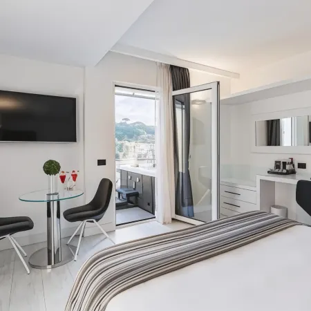 LHP Hotel River & Spa