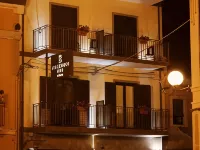 Hotel San Giovanni Hotele w: Giardini Naxos
