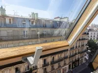 Folie des Près - Saint-Germain-des-Prés Hotels near الحي السادس - سان جرمان - لوكسمبورغ