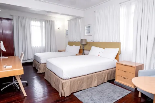 Ocean's Edge Lodge Restaurant & Bar Hotels in 