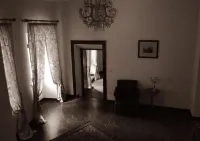 레지덴차 두칼레 보비노 Troia 호텔