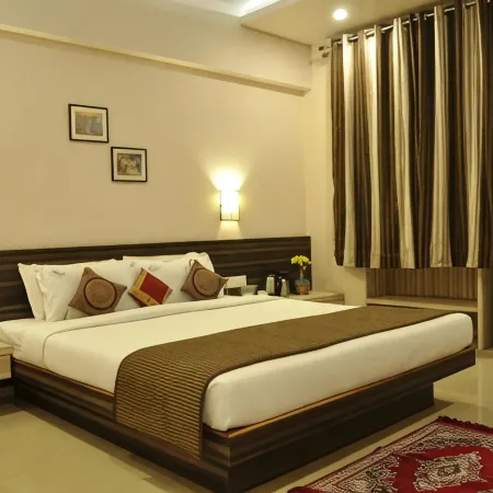 Hotel K Square