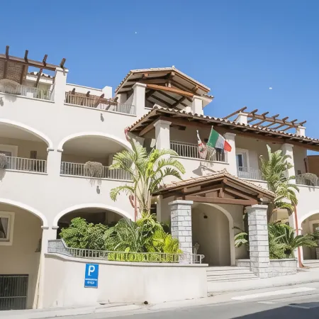 Hotel Regina Simius