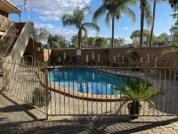 Darling Junction Motor Inn Hotels in Wentworth