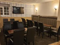 科特里奇旅館 吉百利世界附近的飯店