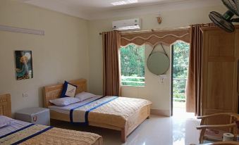 Quan Lan Nam Phong Hotel