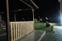 Villa Family Hotel a Dobroshane