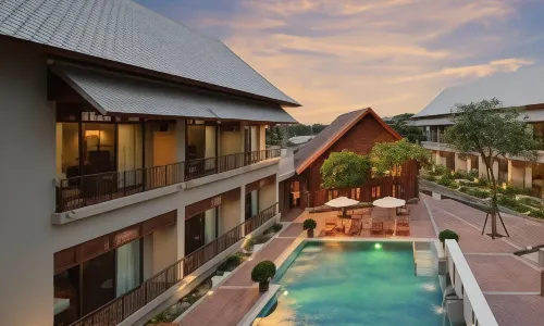 Plakan Resort