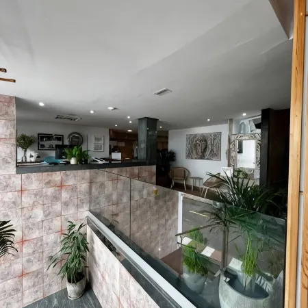 Hostal Residencia Cardona