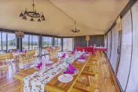 Malaika Seronera Luxury Camp - Хоумстей