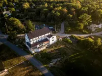 The Craignair Inn & Causeway Restaurant Hotels in Saint George
