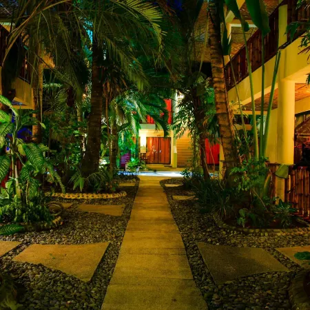 Alona Vida Beach Resort