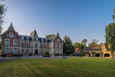 Hôtel Château Tilques Hotels in Tilques