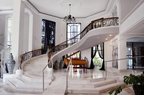 Plaza Camelinas Hotel