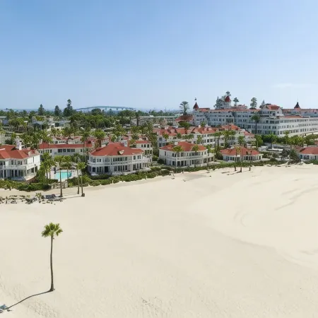 Beach Village at the Del, Lxr Hotels & Resorts