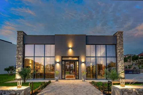 Dadya Bora Hotel فنادق في Emecik Mahallesi