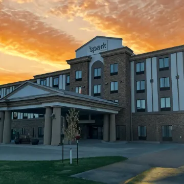 Spark by Hilton Glendive