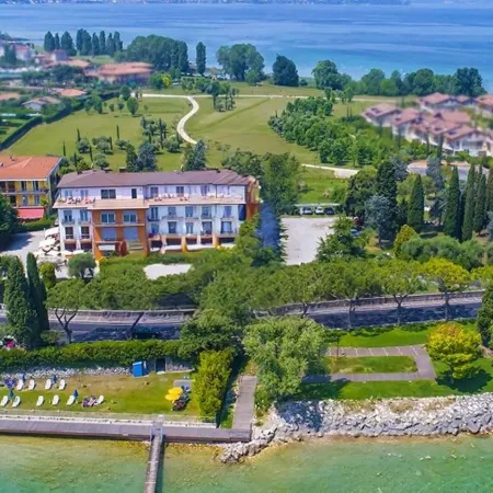 Hotel Mirabello