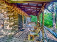 The Big Buffalo sleeps 15 with Hot Tub