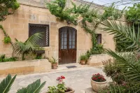 Ta' Bertu Host Family Bed & Breakfast Hotels in Birzebbuga