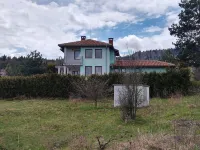 Spacious, Well-Equipped Villa With Stunning Views & Multiple Leisure Opportuni Hotels in 
