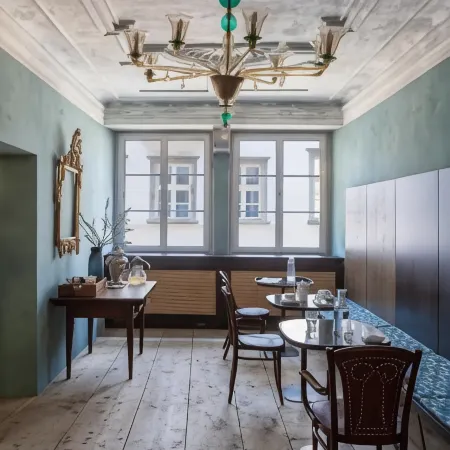 Goldenstern Townhouse