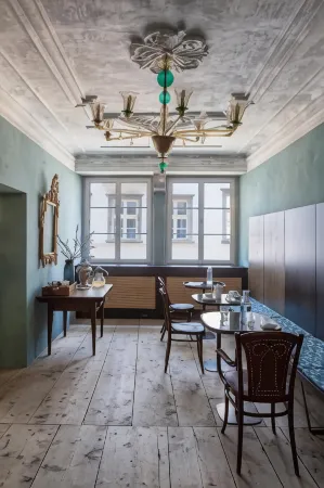 Goldenstern Townhouse