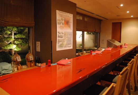 4. 호텔 아발롬 기..