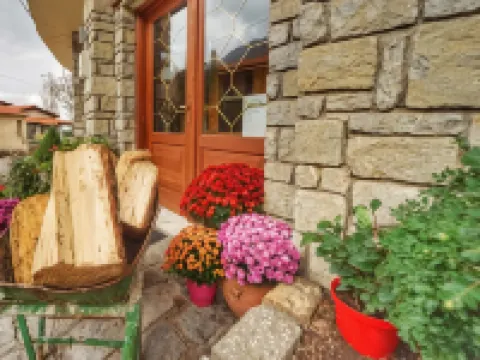 To Balkoni Tis Agorianis Hotels in Eptalofos