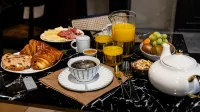 Hotel de Guise Nancy Vieille Ville - breakfast